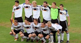 皇马激战皇社客场取胜，马竞赛季首胜积分榜提升